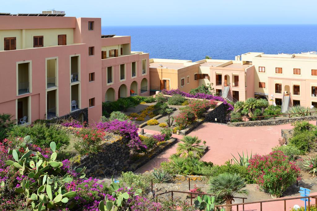 Suvaki Resort Madonna Delle Grazie Kültér fotó