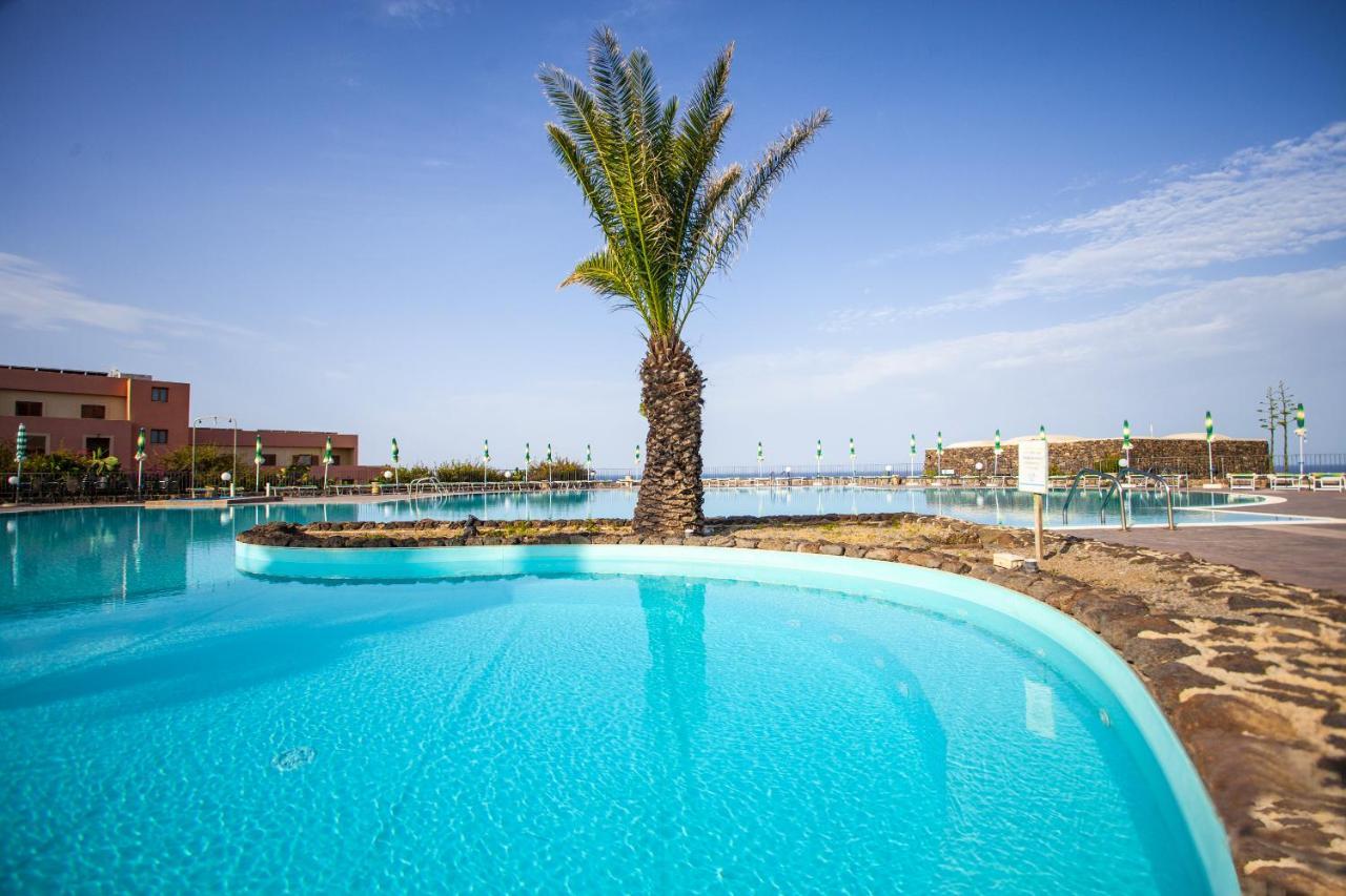 Suvaki Resort Madonna Delle Grazie Kültér fotó
